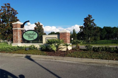 Casa en alquiler en Riverview, Florida, 3 dormitorios, 138.98 m2 № 1833343 - foto 2