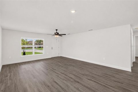 Villa ou maison à vendre à Lakeland, Floride: 3 chambres, 142.79 m2 № 2412760 - photo 6