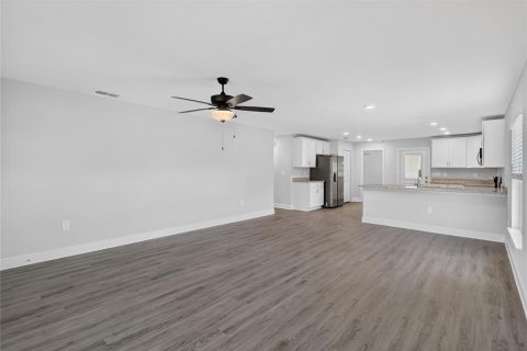 Villa ou maison à vendre à Lakeland, Floride: 3 chambres, 142.79 m2 № 2412760 - photo 9