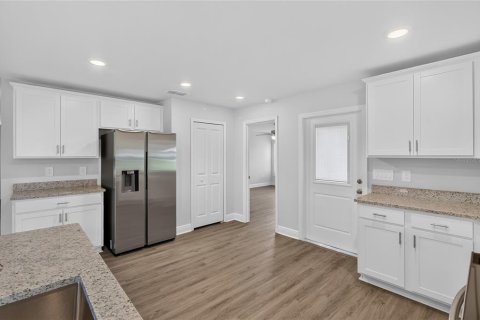 Villa ou maison à vendre à Lakeland, Floride: 3 chambres, 142.79 m2 № 2412760 - photo 15