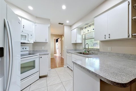Casa en venta en Beverly Hills, Florida, 2 dormitorios, 118.73 m2 № 2166985 - foto 6