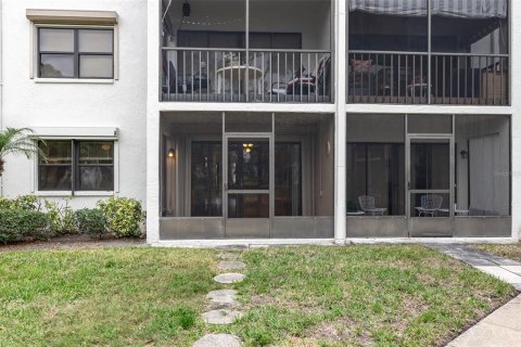 Condominio en venta en Saint Petersburg, Florida, 2 dormitorios, 95.22 m2 № 1570967 - foto 28