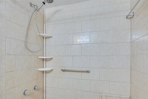 Condominio en venta en Saint Petersburg, Florida, 2 dormitorios, 95.22 m2 № 1570967 - foto 18