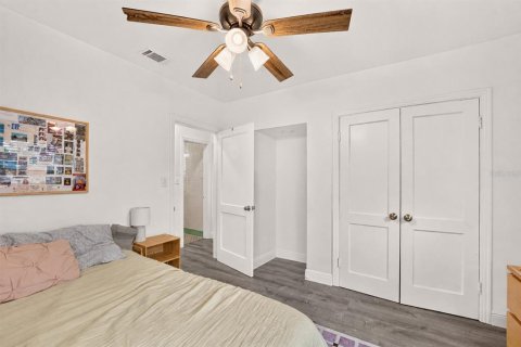 Immobilier commercial à vendre à Gainesville, Floride: 4 chambres, 142.14 m2 № 2360598 - photo 17