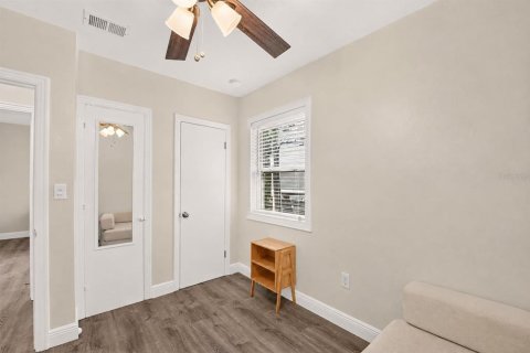 Immobilier commercial à vendre à Gainesville, Floride: 4 chambres, 142.14 m2 № 2360598 - photo 15