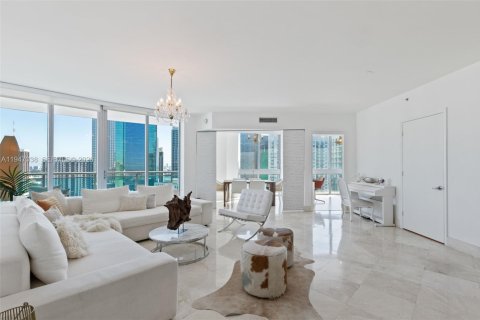 Снять в аренду кондоминиум в Майами, Флорида 3 спальни, 128.67м2, № 2005365 - фото 8