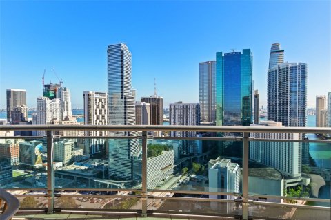 Снять в аренду кондоминиум в Майами, Флорида 3 спальни, 128.67м2, № 2005365 - фото 24