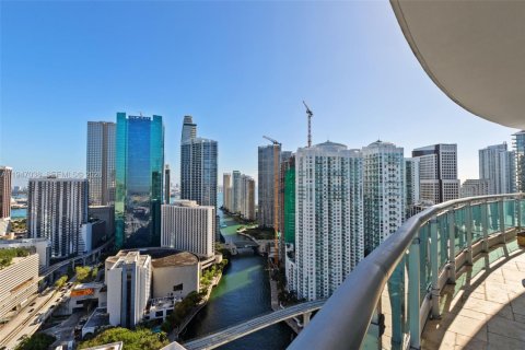 Снять в аренду кондоминиум в Майами, Флорида 3 спальни, 128.67м2, № 2005365 - фото 23