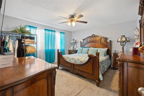 Villa ou maison à vendre à Ocala, Floride: 3 chambres, 151.99 m2 № 1691033 - photo 13