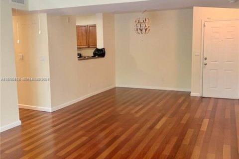 Снять в аренду кондоминиум в Дания-Бич, Флорида 2 спальни, 107.95м2, № 2065323 - фото 4