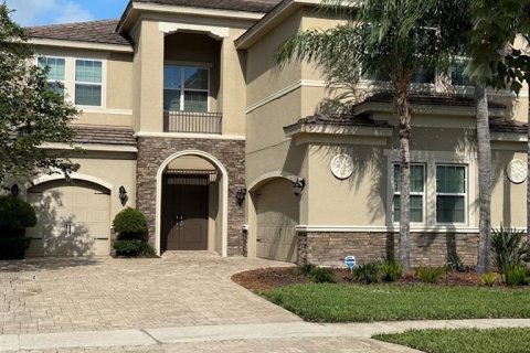 House in Wesley Chapel, Florida 4 bedrooms, 368.82 sq.m. № 2410669 - photo 2