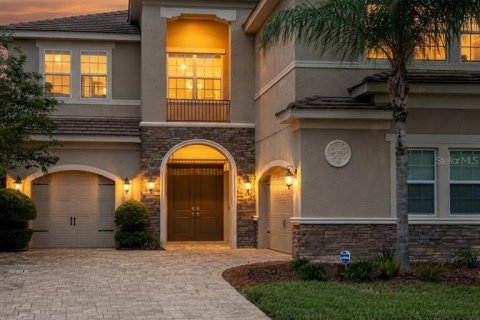 House in Wesley Chapel, Florida 4 bedrooms, 368.82 sq.m. № 2410669