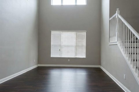 House in Wesley Chapel, Florida 4 bedrooms, 368.82 sq.m. № 2410669 - photo 6