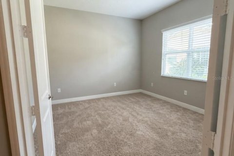 House in Wesley Chapel, Florida 4 bedrooms, 368.82 sq.m. № 2410669 - photo 17