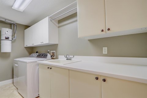 Copropriété à vendre à Juno Beach, Floride: 3 chambres, 259.38 m2 № 2182874 - photo 27