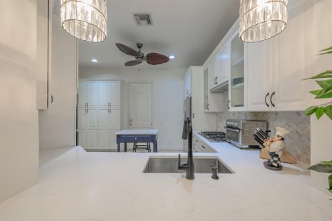 Touwnhouse à vendre à West Palm Beach, Floride: 3 chambres, 204.38 m2 № 2145973 - photo 10