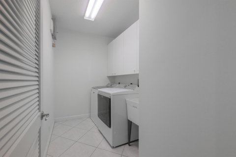 Touwnhouse à vendre à West Palm Beach, Floride: 3 chambres, 204.38 m2 № 2145973 - photo 28