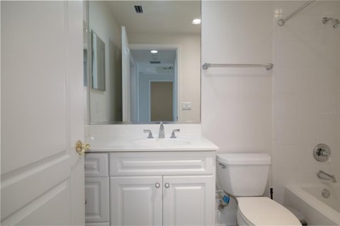 Condo in New Smyrna Beach, Florida, 2 bedrooms  № 1526865 - photo 17