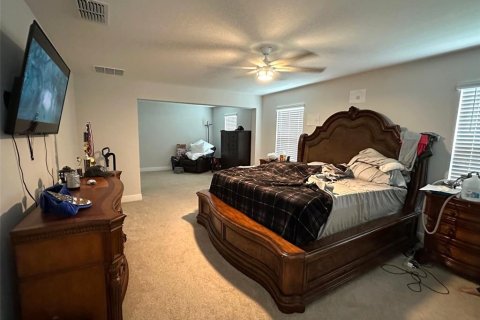House in Clermont, Florida 5 bedrooms, 271.65 sq.m. № 1544928 - photo 6
