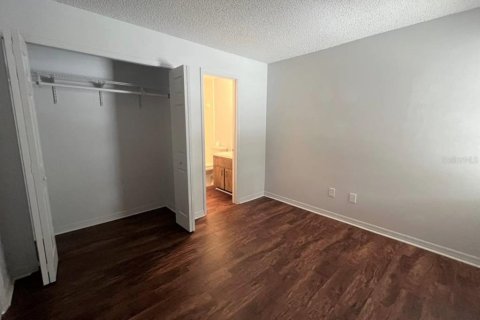 Appartement à louer à Brandon, Floride: 2 chambres, 90.49 m2 № 1768974 - photo 9