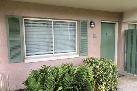 Condo in Altamonte Springs, Florida, 1 bedroom  № 1817793 - photo 1