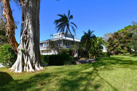 Casa en alquiler en Sarasota, Florida, 3 dormitorios, 239.13 m2 № 1593006 - foto 1