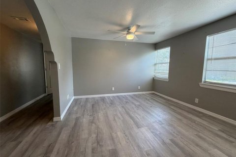 Appartement à louer à Tarpon Springs, Floride: 1 chambre, 60.39 m2 № 2415513 - photo 8