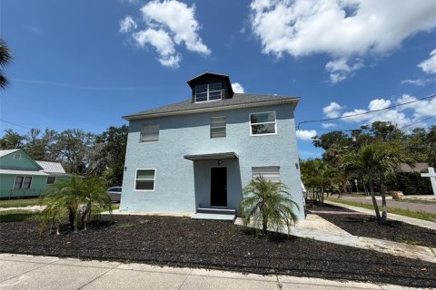 Appartement à Tarpon Springs, Floride 1 chambre, 60.39 m2 № 2415513