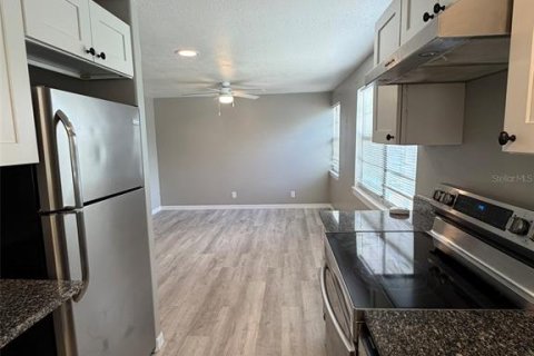 Appartement à louer à Tarpon Springs, Floride: 1 chambre, 60.39 m2 № 2415513 - photo 6