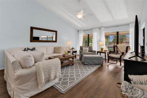 Copropriété à vendre à Sarasota, Floride: 2 chambres, 119.19 m2 № 2225781 - photo 18