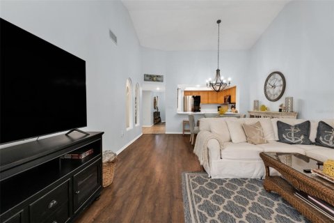 Copropriété à vendre à Sarasota, Floride: 2 chambres, 119.19 m2 № 2225781 - photo 21