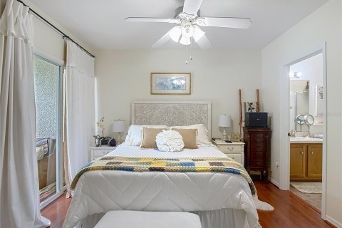Touwnhouse à vendre à Tampa, Floride: 2 chambres, 97.92 m2 № 1902640 - photo 25