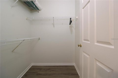 Condo in Orlando, Florida, 3 bedrooms  № 2202515 - photo 20