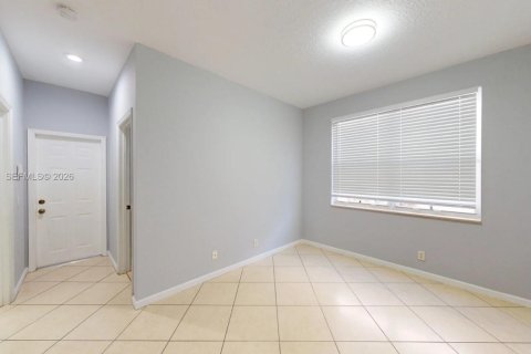 Casa en alquiler en Weston, Florida, 5 dormitorios, 237.83 m2 № 2075036 - foto 18