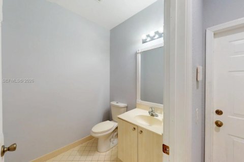 Casa en alquiler en Weston, Florida, 5 dormitorios, 237.83 m2 № 2075036 - foto 23