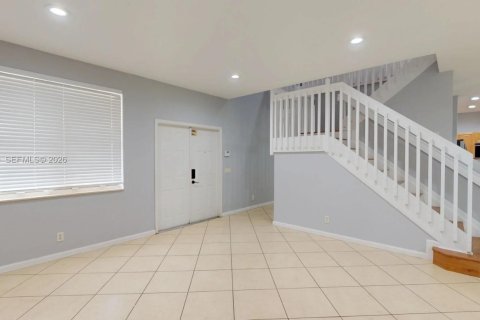Casa en alquiler en Weston, Florida, 5 dormitorios, 237.83 m2 № 2075036 - foto 8