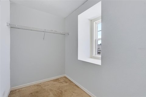 Villa ou maison à vendre à Sanford, Floride: 5 chambres, 269.79 m2 № 2394305 - photo 17
