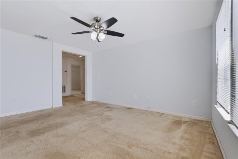 Villa ou maison à vendre à Sanford, Floride: 5 chambres, 269.79 m2 № 2394305 - photo 15