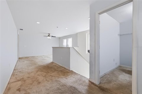 Villa ou maison à vendre à Sanford, Floride: 5 chambres, 269.79 m2 № 2394305 - photo 16