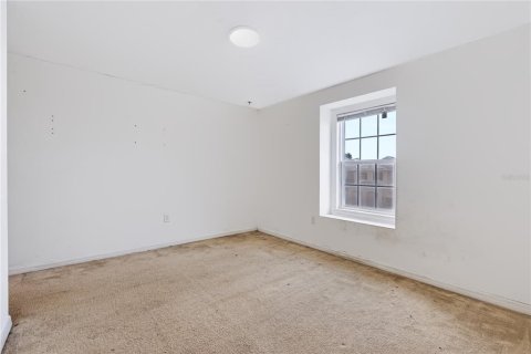 Villa ou maison à vendre à Sanford, Floride: 5 chambres, 269.79 m2 № 2394305 - photo 19