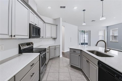 Villa ou maison à vendre à Sanford, Floride: 5 chambres, 269.79 m2 № 2394305 - photo 6