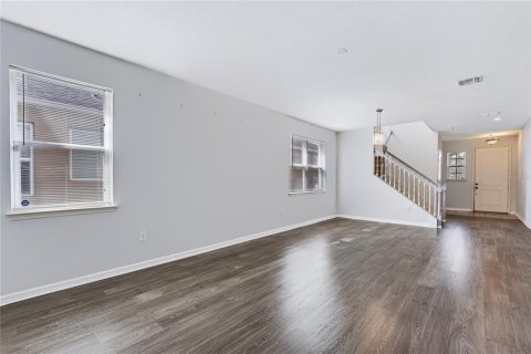 Villa ou maison à vendre à Sanford, Floride: 5 chambres, 269.79 m2 № 2394305 - photo 8