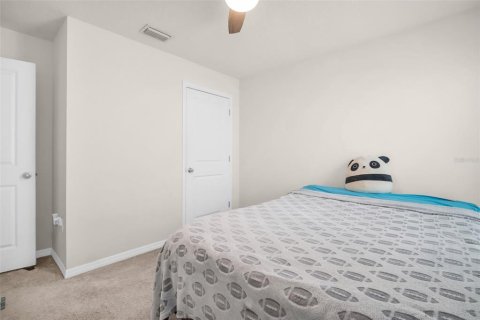 Casa en venta en Zephyrhills, Florida, 4 dormitorios, 171.5 m2 № 1793836 - foto 19