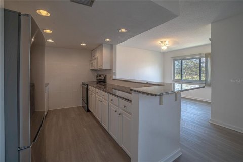 Condominio en venta en Clearwater, Florida, 2 dormitorios, 85.66 m2 № 2108532 - foto 2