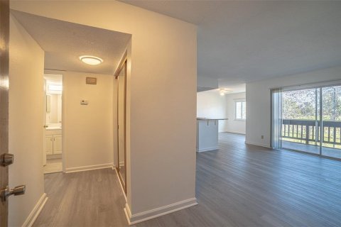 Condominio en venta en Clearwater, Florida, 2 dormitorios, 85.66 m2 № 2108532 - foto 4