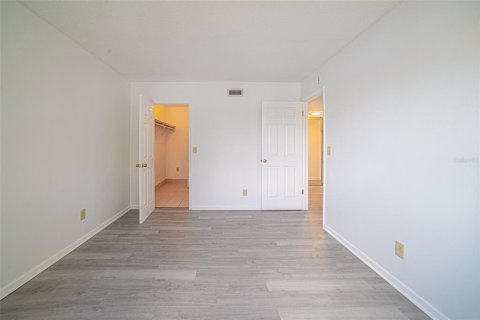 Condominio en venta en Clearwater, Florida, 2 dormitorios, 85.66 m2 № 2108532 - foto 8