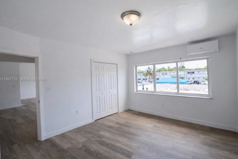 Apartment in Miami Beach, Florida 1 bedroom № 2059566 - photo 6