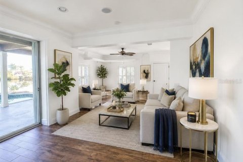 Villa ou maison à vendre à Port Charlotte, Floride: 4 chambres, 440.91 m2 № 2208123 - photo 12