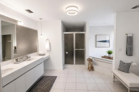 Villa ou maison à vendre à Port Charlotte, Floride: 4 chambres, 440.91 m2 № 2208123 - photo 7