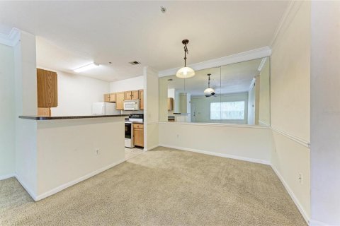 Copropriété à vendre à Bradenton, Floride: 2 chambres, 97.36 m2 № 2095536 - photo 17